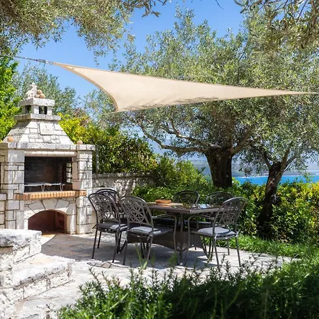 Luxury Penelope With Pool At Kerasia, Corfu Villa Agnícini